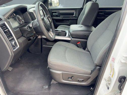 2023 RAM 1500 Classic Warlock Crew Cab 4x4 5'7' Box