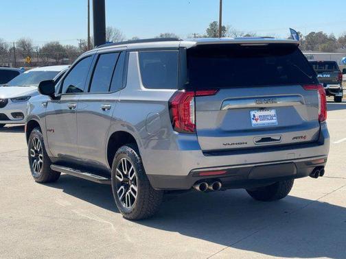 2022 GMC Yukon 4WD AT4