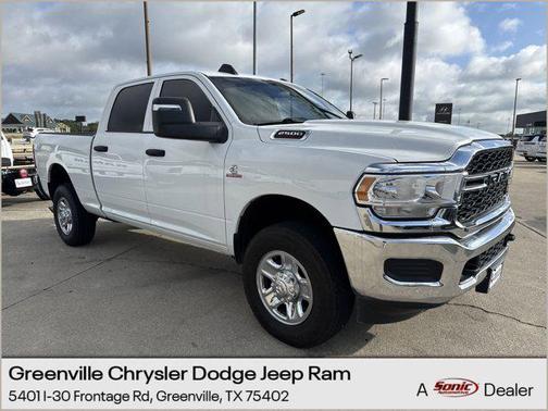 2024 RAM 2500 Tradesman Crew Cab 4x4 6'4' Box