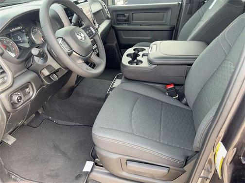 2026 RAM 3500 Tradesman Crew Cab 4x4 8' Box