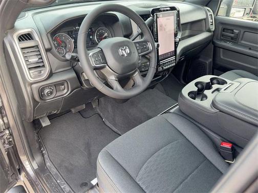 2026 RAM 3500 Tradesman Crew Cab 4x4 8' Box