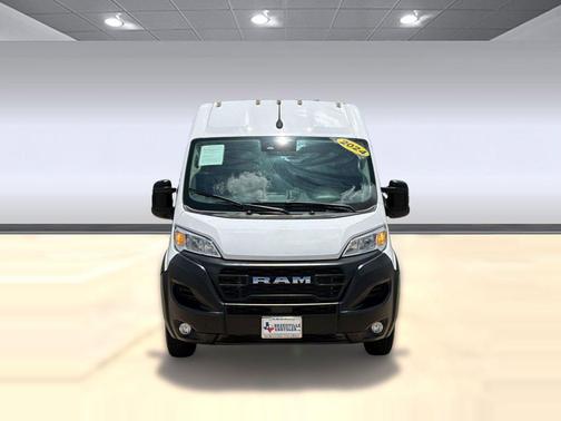 Bright White Clearcoat 2024 RAM ProMaster 2500 Tradesman