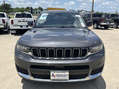 2022 Jeep Grand Cherokee L Laredo