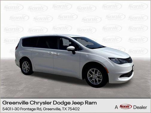 2023 Chrysler Voyager LX