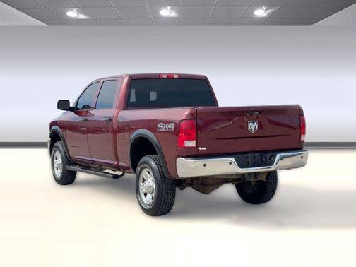 2017 RAM 2500 Tradesman Crew Cab 4x4 6'4' Box