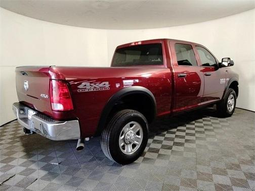 2017 RAM 2500 Tradesman Crew Cab 4x4 6'4' Box