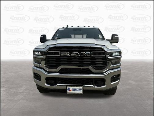 2025 RAM 2500 Tradesman Crew Cab 4x4 6'4' Box