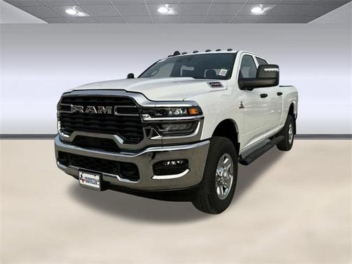 2025 RAM 2500 Tradesman Crew Cab 4x4 6'4' Box
