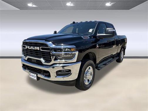 2025 RAM 2500 Tradesman Crew Cab 4x4 6'4' Box