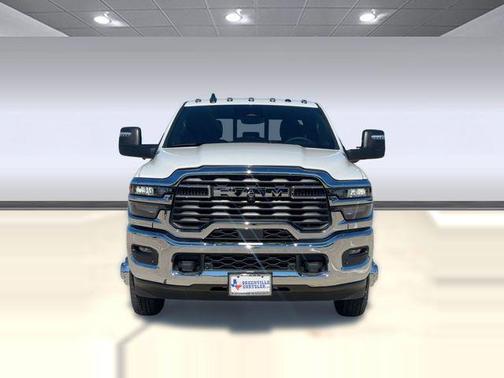 2026 RAM 3500 Tradesman Crew Cab 4x4 8' Box