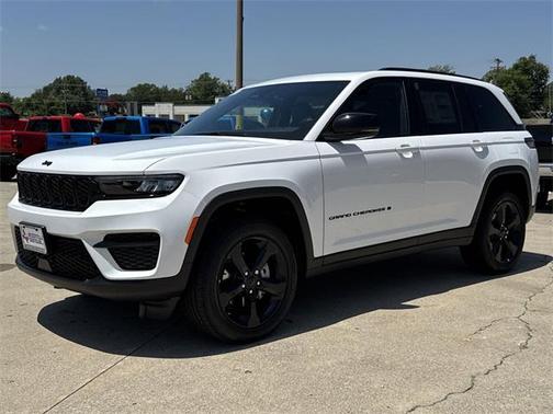 2025 Jeep Grand Cherokee Altitude