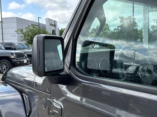 2023 Jeep Gladiator Sport S