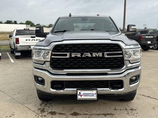 2023 RAM 2500 Big Horn Crew Cab 4x4 6'4' Box