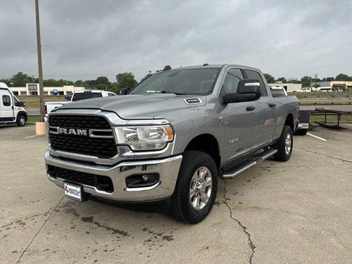 2023 RAM 2500 Big Horn Crew Cab 4x4 6'4' Box