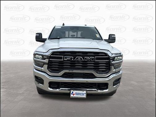 2025 RAM 2500 Tradesman Crew Cab 4x4 6'4' Box