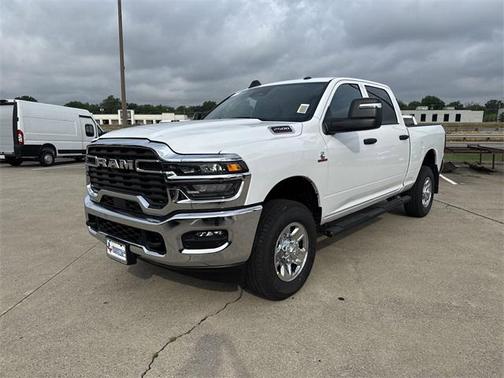 2025 RAM 2500 Tradesman Crew Cab 4x4 6'4' Box