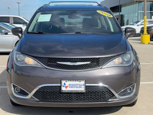 2018 Chrysler Pacifica Touring-L