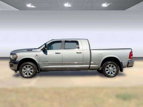 2021 RAM 3500 Limited Mega Cab 4x4 6'4' Box