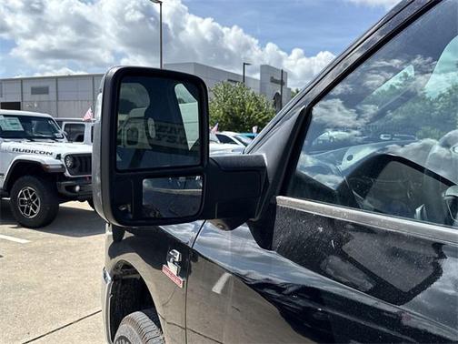 2025 RAM 2500 Tradesman Crew Cab 4x4 6'4' Box