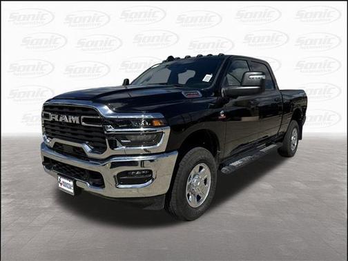 2025 RAM 2500 Tradesman Crew Cab 4x4 6'4' Box