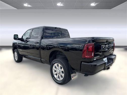 2025 RAM 2500 Laramie Crew Cab 4x4 6'4' Box