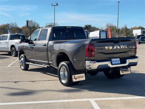 2026 RAM 3500 Tradesman Crew Cab 4x4 8' Box
