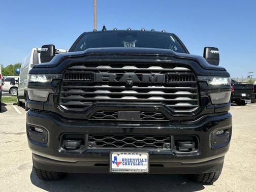 2025 RAM 2500 Big Horn Crew Cab 4x4 6'4' Box
