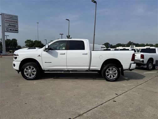 2025 RAM 2500 Laramie Crew Cab 4x4 6'4' Box