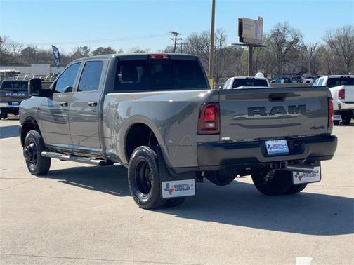 2026 RAM 3500 Tradesman Crew Cab 4x4 8' Box