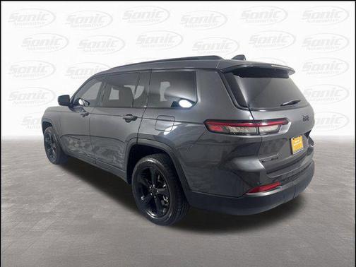 2022 Jeep Grand Cherokee L Altitude