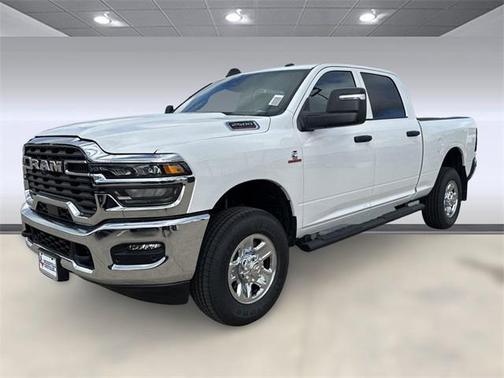 2025 RAM 2500 Tradesman Crew Cab 4x4 6'4' Box