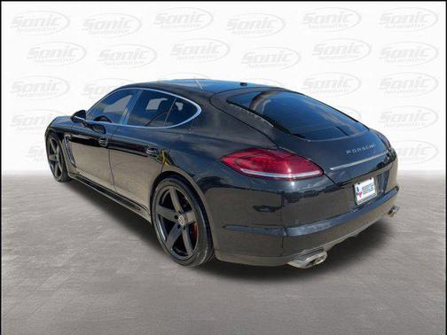 2010 Porsche Panamera Turbo