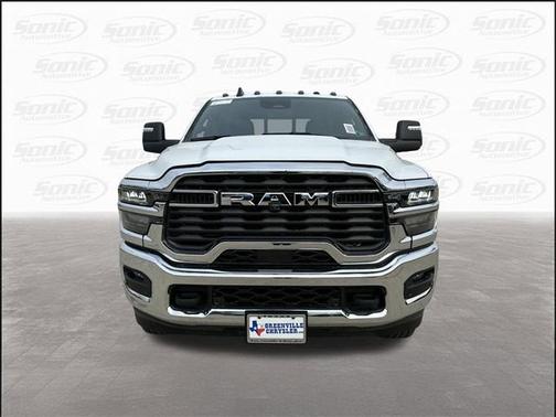 2025 RAM 2500 Tradesman Crew Cab 4x4 6'4' Box