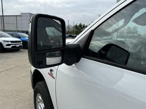 2025 RAM 2500 Tradesman Crew Cab 4x4 6'4' Box