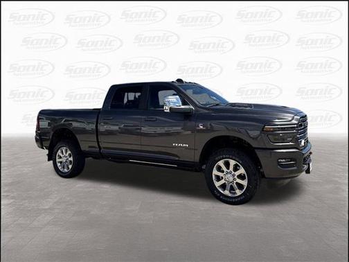 2025 RAM 2500 Laramie Crew Cab 4x4 6'4' Box