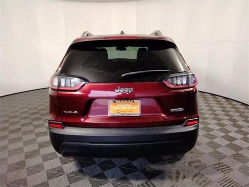 Velvet Red Pearlcoat 2019 Jeep Cherokee Latitude Plus