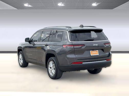 2022 Jeep Grand Cherokee L Laredo