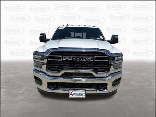 2025 RAM 2500 Tradesman Crew Cab 4x4 6'4' Box