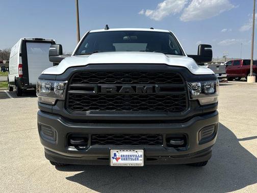 2024 RAM 2500 Tradesman Crew Cab 4x4 8' Box
