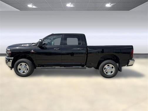 2025 RAM 2500 Tradesman Crew Cab 4x4 6'4' Box