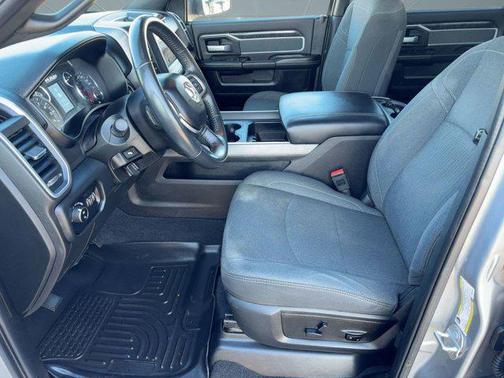 2019 RAM 2500 Big Horn Crew Cab 4x4 6'4' Box