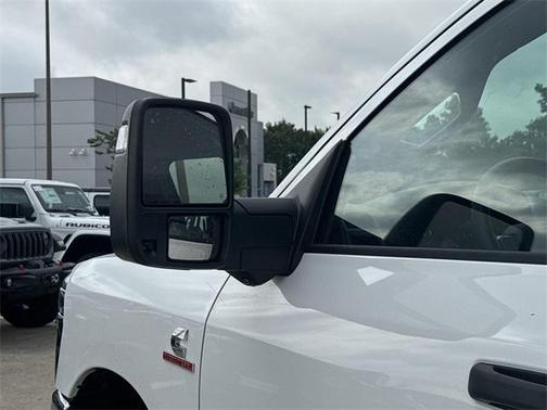 2025 RAM 2500 Tradesman Crew Cab 4x4 6'4' Box