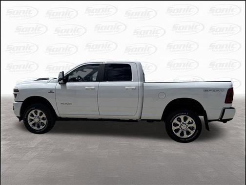 2025 RAM 2500 Laramie Crew Cab 4x4 6'4' Box
