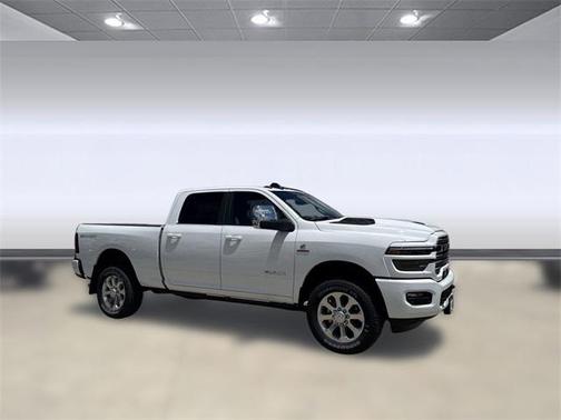2025 RAM 2500 Laramie Crew Cab 4x4 6'4' Box