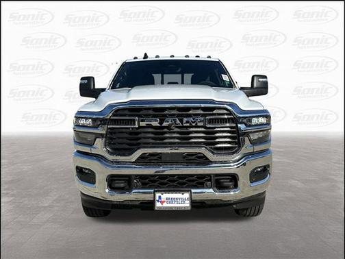 2025 RAM 2500 Tradesman Crew Cab 4x4 6'4' Box