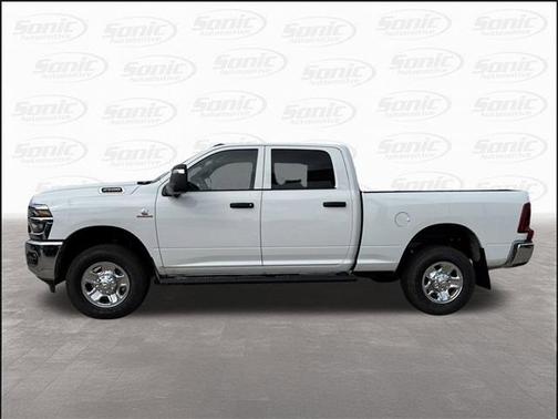 2025 RAM 2500 Tradesman Crew Cab 4x4 6'4' Box