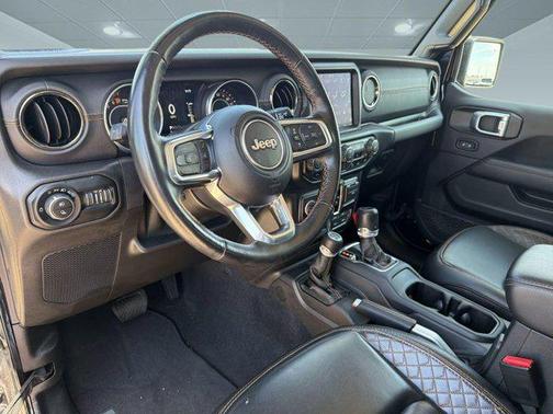 Black Clearcoat 2021 Jeep Gladiator High Altitude 4x4