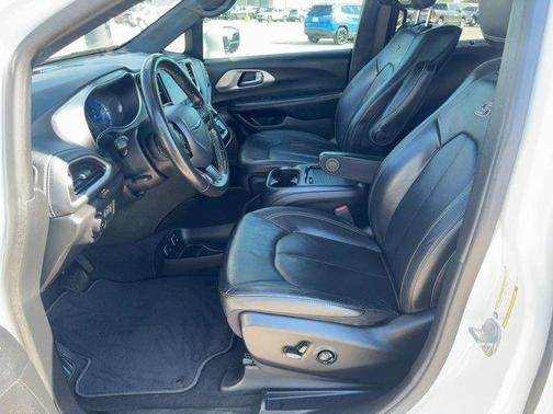 2021 Chrysler Pacifica Hybrid Touring L