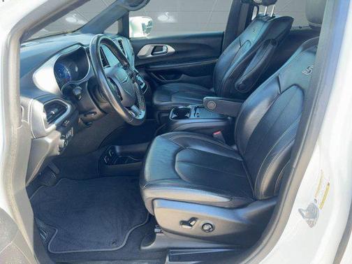 2021 Chrysler Pacifica Hybrid Touring L