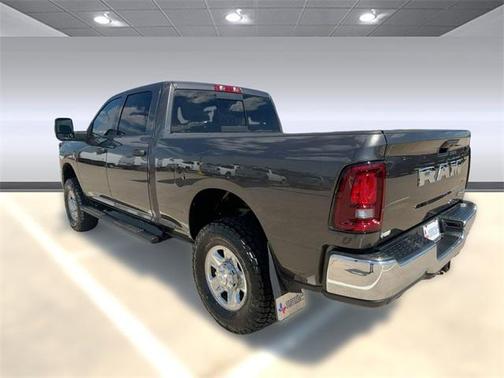 2025 RAM 2500 Tradesman Crew Cab 4x4 6'4' Box